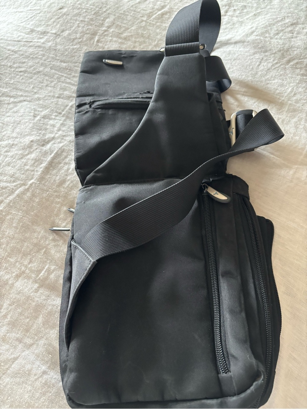 Travelon Black Crossbody anti theft bag
